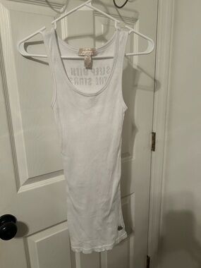 Y2K NWOT Apple Bottom Rhinestone Sleeping W/ The Stars White Ribbed Long Tank M
